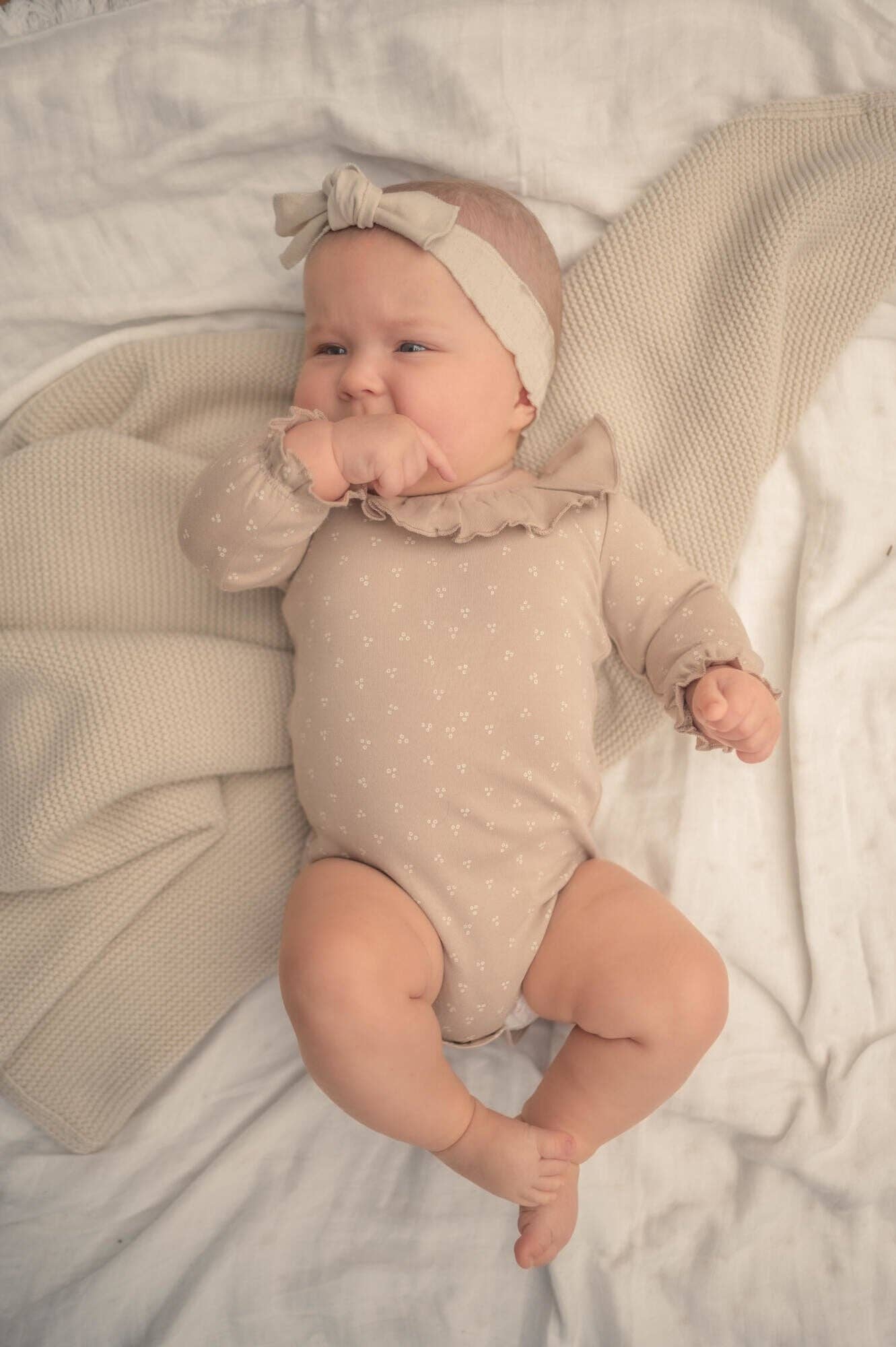 Organic Ruffle Neck Bodysuit in Oatmeal Dots